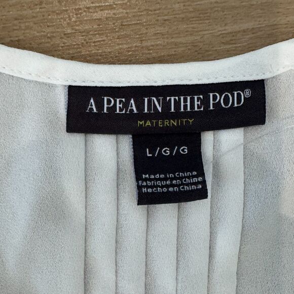 'A Pea In The Pod' White Flowy Maternity Blouse - Women's Large - Picture 3 of 8